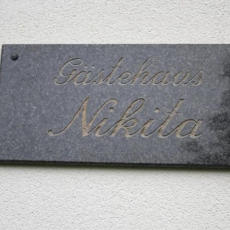 Gaestehaus Nikita รูสท์ ภายนอก รูปภาพ