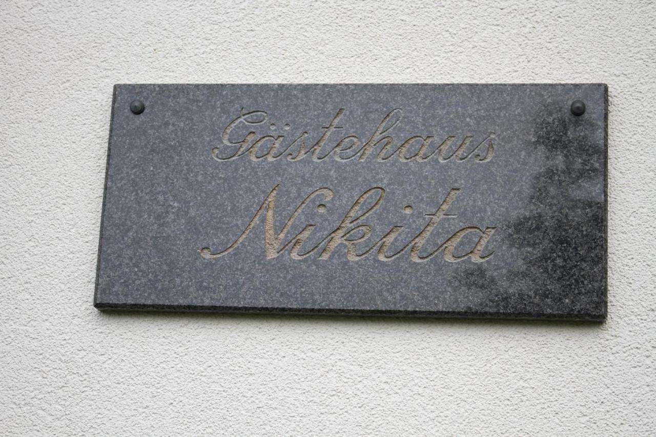 Gaestehaus Nikita รูสท์ ภายนอก รูปภาพ